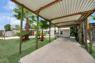 5111 Willow Glen Dr, Houston, TX 77033 - Photo 7