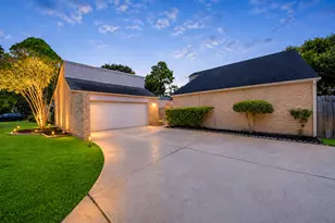 2219 Valley Manor Dr, Missouri City, TX 77489 - Photo 1