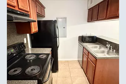 700 Thicket Lane #406, Houston, TX 77079 - Photo 7