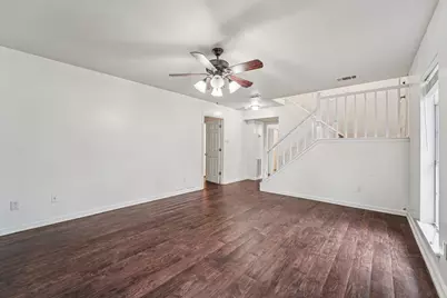 3103 Glade Springs Drive, Houston, TX 77339 - Photo 5