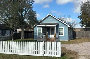 5424 4th St, Katy, TX 77493 - Photo 1