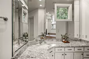 3 N Benton Woods Cir, The Woodlands, TX 77382 - Photo 25