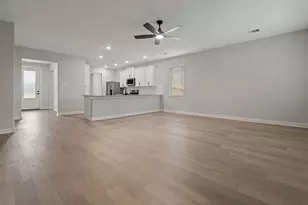21711 Lavender Fls Dr, Magnolia, TX 77354 - Photo 5