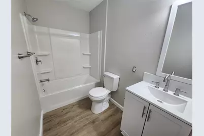 138 W Marion, Clute, TX 77531 - Photo 11