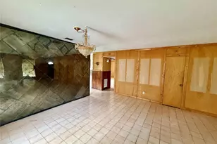 1119 Pinecroft Dr, Sugar Land, TX 77498 - Photo 7