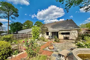 1119 Pinecroft Dr, Sugar Land, TX 77498 - Photo 3