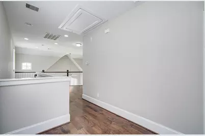 11023 Acorn Falls Drive, Houston, TX 77043 - Photo 21