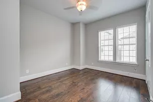 11023 Acorn Falls Dr, Houston, TX 77043 - Photo 15