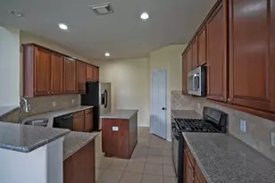 26635 Summerbend Hollow Ln, Katy, TX 77494 - Photo 9