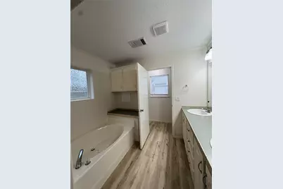 10210 Orange Hill Lane, Tomball, TX 77375 - Photo 5