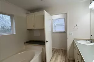 10210 Orange Hill Ln, Tomball, TX 77375 - Photo 5