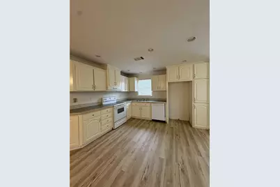 10210 Orange Hill Lane, Tomball, TX 77375 - Photo 3