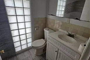 6015 Beekman Rd, Houston, TX 77021 - Photo 9