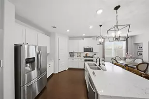 2203 Orono Landing Ln, Pearland, TX 77089 - Photo 3