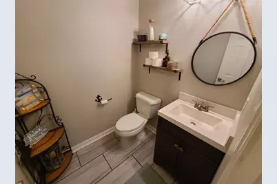 106 W Arbor Camp Circle, The Woodlands, TX 77389 - Photo 9