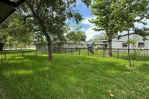 5525 Main St, Santa Fe, TX 77510 - Photo 27
