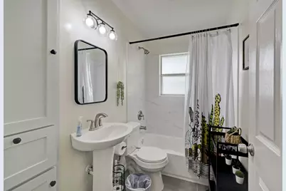 220 Caplin Street, Houston, TX 77022 - Photo 7