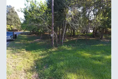 8860 Sundown Street, Houston, TX 77016 - Photo 9