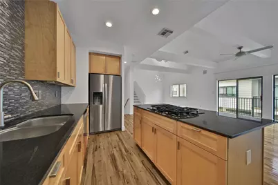 4205 Eigel Street, Houston, TX 77007 - Photo 17