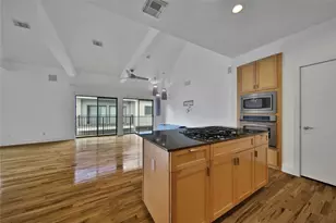4205 Eigel St, Houston, TX 77007 - Photo 15