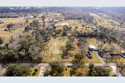 4813 S Elm Avenue, Santa Fe, TX 77517 - Photo 3