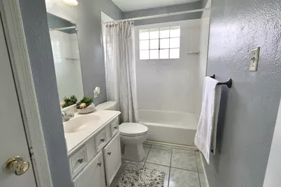 1217 E Brown Lane, Deer Park, TX 77536 - Photo 17