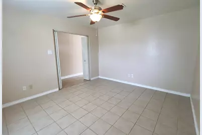 1217 E Brown Lane, Deer Park, TX 77536 - Photo 15