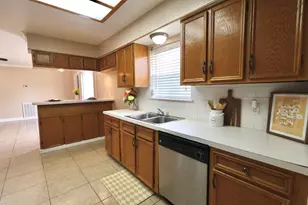 1217 E Brown Ln, Deer Park, TX 77536 - Photo 7