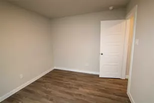 5803 Aurora Ln, Fulshear, TX 77441 - Photo 11
