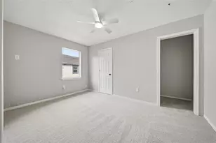 2919 Cochran St, Houston, TX 77009 - Photo 11