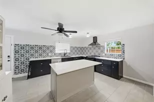 2919 Cochran St, Houston, TX 77009 - Photo 7