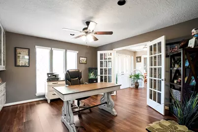 37 Doe Run Drive, The Woodlands, TX 77380 - Photo 5