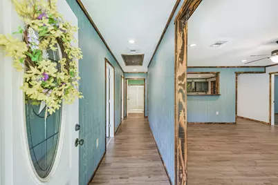 17985 Split Oak Circle, New Caney, TX 77357 - Photo 9