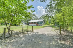 17985 Split Oak Cir, New Caney, TX 77357 - Photo 3