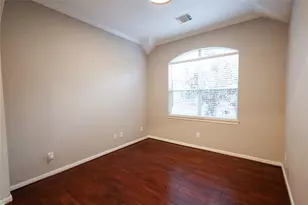 14 W Archwyck Circle W, The Woodlands, TX 77382 - Photo 9
