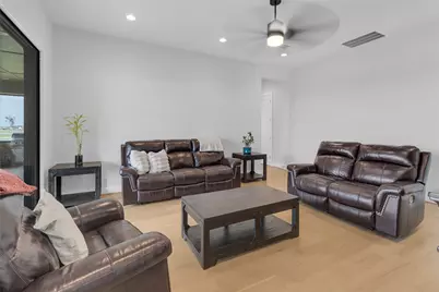 1024 Lake Breeze Drive, Waller, TX 77484 - Photo 25