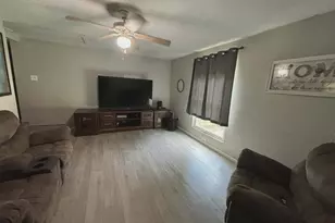 16887 Main St, Splendora, TX 77372 - Photo 5