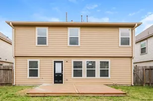 9943 Chimney Swift Ln, Conroe, TX 77385 - Photo 17