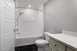 2401 Market St, Galveston, TX 77550 - Photo 15