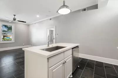 2401 Market Street #101, Galveston, TX 77550 - Photo 13