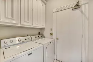 1605 Nantucket Dr, Houston, TX 77057 - Photo 27