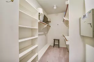 1605 Nantucket Dr, Houston, TX 77057 - Photo 17