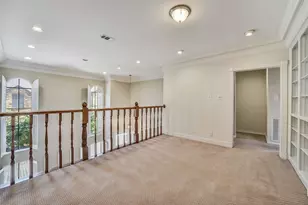 1605 Nantucket Dr, Houston, TX 77057 - Photo 5