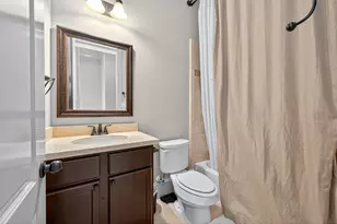 1821 W 24th St, Houston, TX 77008 - Photo 35