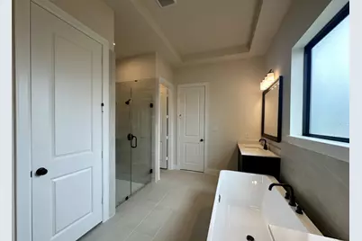 925 Groundwater Way, League City, TX 77546 - Photo 11