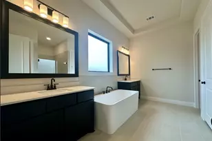 925 Groundwater Wy, League City, TX 77546 - Photo 9