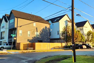 2233 Lou Ellen Ln, Houston, TX 77018 - Photo 15