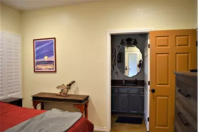 412 Pecan Street, Sweeny, TX 77480 - Photo 17