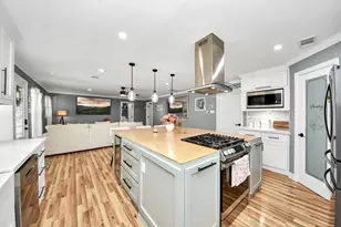 321 Reid St, Houston, TX 77022 - Photo 11