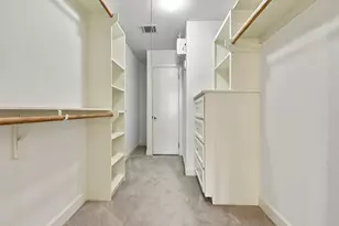 648 Westcross St, Houston, TX 77018 - Photo 31